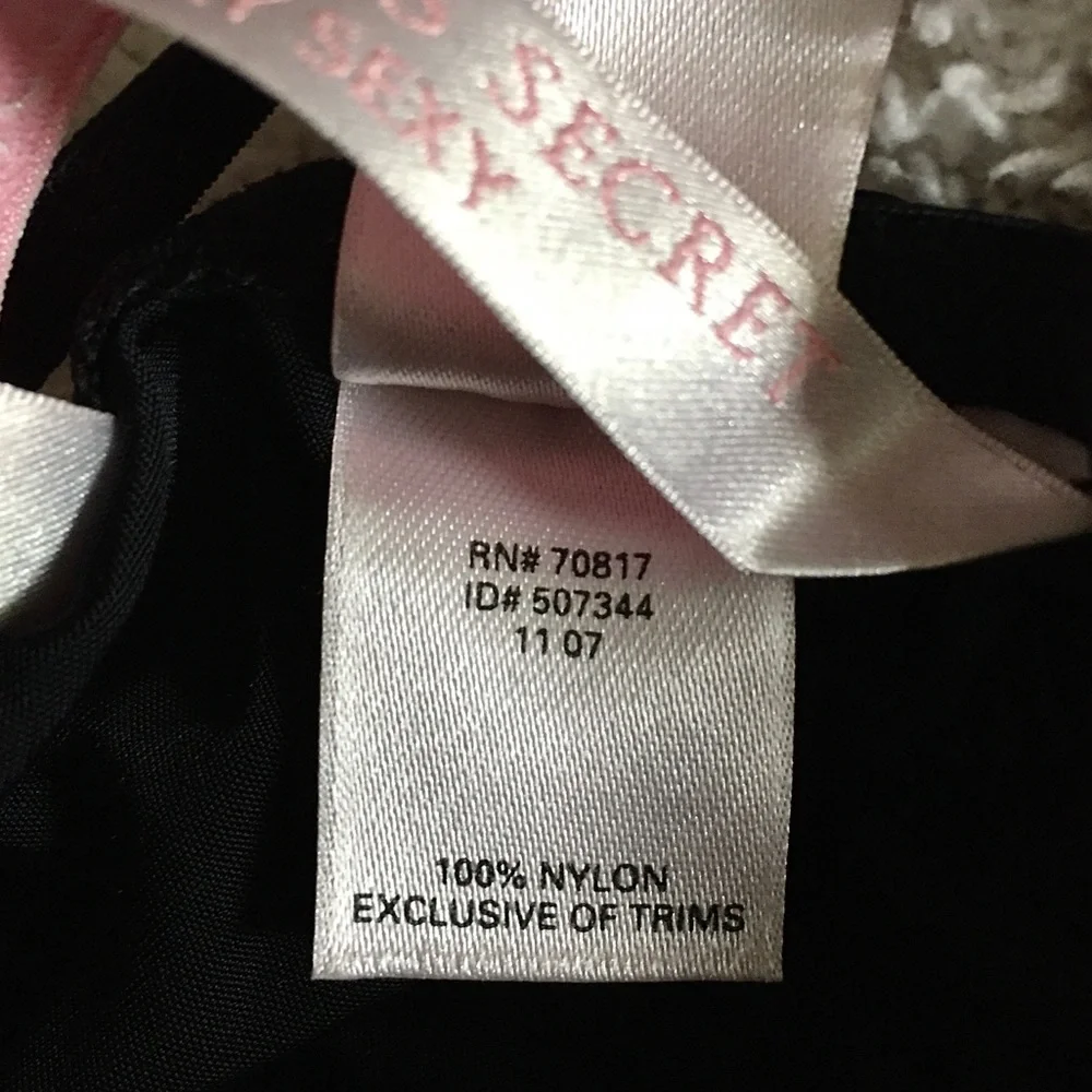 Victoria’s Secret - Very Sexy Babydoll Lace Trim Satin Slip NWOT (M) - Picture 12 of 13